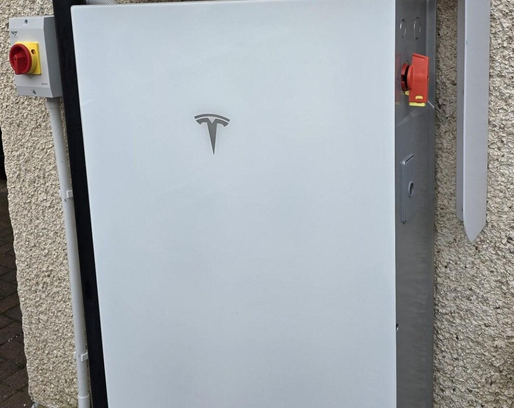70cm Cover to protect Tesla Powerwall 3
